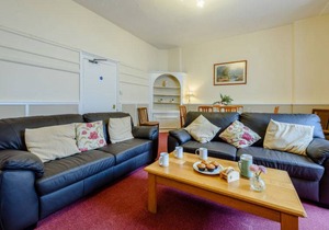 Apartment ∙ 3 bedrooms ∙ 6 guests