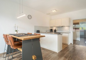 Apartment “4 am Biohof Eriskirch” close to Lake Constance with Wi-Fi, Balcony & Garden