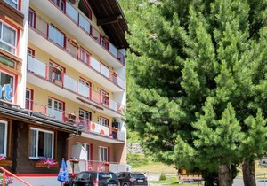 Apartment ∙ 4 bedrooms ∙ 8 guests