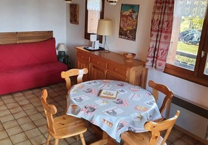 Apartment 4 people / 30 m² in the center of the village