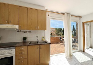 Apartment 5 minutes walk from Riells beach