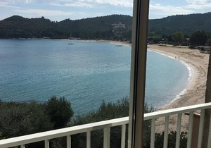 Apartment 5 people 2nd floor, superb sea view, direct access to the beach