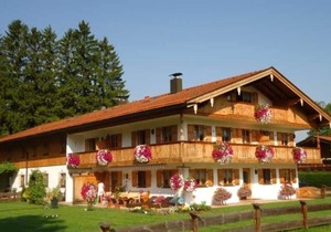 Apartment 6 (App-Mansard) - Apartments Lohbinder (Fam. Holzer)