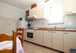 Apartment 841/1990 (Istria - Pula), 900m from the beach