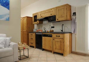 Apartment 9 - Blue Moon