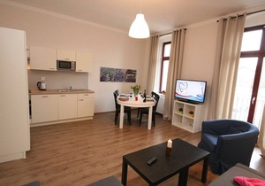 Apartment A-M APARTMENT HOUSE 50M TO THE WALKING ZONE 20 PARKING SPACES IN HOF FREE OF CHARGE