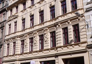 Apartment A-M APARTMENT HOUSE 50M TO THE WALKING ZONE 20 PARKING SPACES IN HOF FREE OF CHARGE
