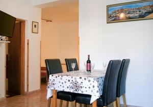 Apartment Alba-4 by Interhome