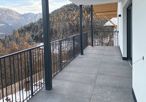 Apartment "Alpenglow Aura" with Mountain View, Private Terrace & Wi-Fi