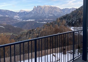 Apartment "Alpenglow Aurelia" with Mountain View, Private Terrace & Wi-Fi