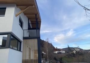 Apartment "Alpenglow Cara" with Mountain View, Private Terrace & Wi-Fi