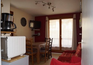 Apartment at the foot of the slopes and shops for 6