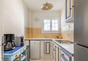 Apartment Beau Rivage in Carqueiranne - 4 persons, 1 bedrooms
