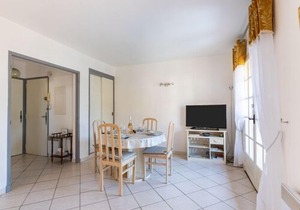 Apartment Beau Rivage in Carqueiranne - 4 persons, 1 bedrooms