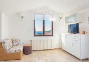 Apartment Bellevue-1 by Interhome