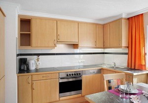 Apartment "Bergglück" with Mountain View, Wi-Fi & Balcony