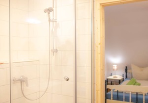 Apartment "Burgunder" with 40 square meters, 1 bedroom for max. 4 persons (2 adults)