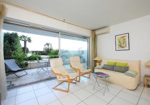 Apartment Cannes Bay-2 by Interhome