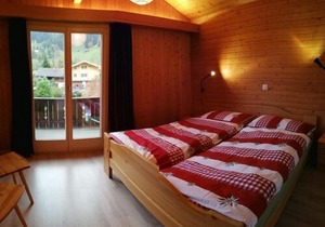 Apartment Chalet Flöschhorn in Lenk - 8 persons, 3 bedrooms