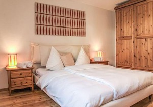 Apartment Chesa Arpschellas - Reis by Interhome