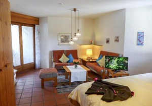 Apartment Chesa Maurus A12 by Interhome