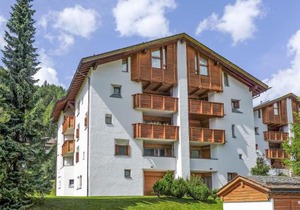 Apartment Chesa Maurus A5 by Interhome