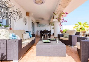 Apartment Dúplex Seaview by Interhome