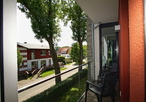 Apartment close to the harbor on the upper floor with balcony - Haus Hafenkieker FeWo 08