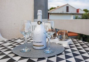Apartment directly on beach | for 2-4 persons