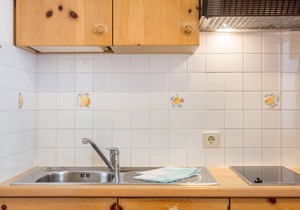 Apartment "Dolomieu 29" with Mountain View, Wi-Fi & Balcony