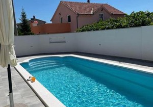 Apartment Edita Plano Trogir with private pool