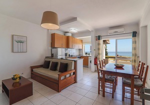 Apartment Estrela 304 - Vista Mar on the Beach with Sea View, Pool, A/C, Wi-Fi, Garden & Balcony
