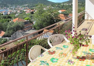 Apartment Filip Jakov in Trogir - 6 persons, 2 bedrooms