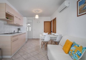 Apartment Fiore by Interhome