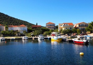 Apartment for 7 persons approx. 90 m² in Vinisce, Dalmatia (Central Dalmatia)