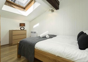 Apartment Forclaz 4B - Alpes Travel - Central Chamonix - Sleeps 4