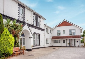Apartment Fourteen - UK39870