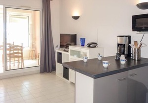 Apartment Les Morières in Six Fours La Coudoulière - 4 persons, 1 bedrooms