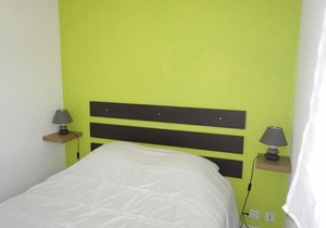Apartment Les Morières in Six Fours La Coudoulière - 4 persons, 1 bedrooms
