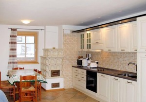 Apartment Giovanni (CPO355) in Campitello - 5 persons, 2 bedrooms