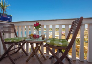Apartment Grivicic A2 with Sea View on island Krapanj