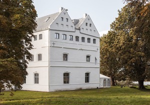 Apartment Gut Üselitz on Rügen - 2. Upper floor right 1