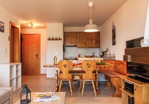 Apartment Hauts de Nendaz A F3 by Interhome