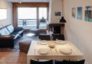 Apartment Hauts De Nendaz B K5 by Interhome