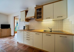 Apartment Hotel 'Naturresidenz Theistadl Apt 102' with Lake View, Garden & Wi-Fi