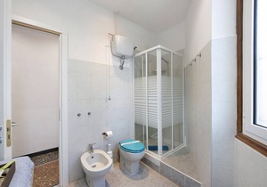 Apartment 'House LEOMAR' with Balcony, Wi-Fi and A/C