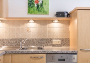 Apartment "Huterhof Tatschblick" with Mountain View, Balcony & Wi-Fi