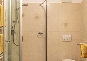 Apartment "Huterhof Wiesengrund 1" with Mountain View, Balcony & Wi-Fi
