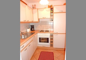 Apartment I separate bedroom and east-facing balcony, 66 sqm