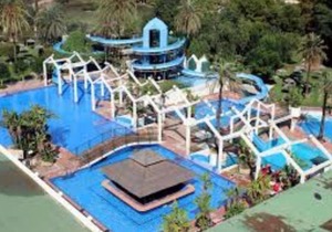 Apartment In Benal Beach Resort Facing Pools - WIFI - Pools are open now in Benalmádena